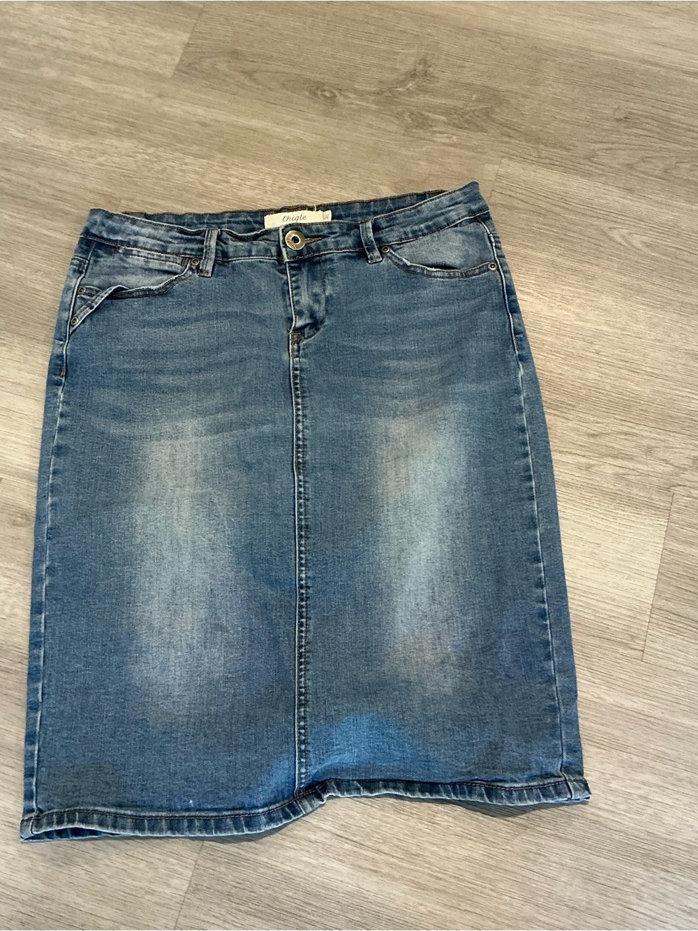 Chiqle Blue Denim Pencil Skirt - Slim Fit